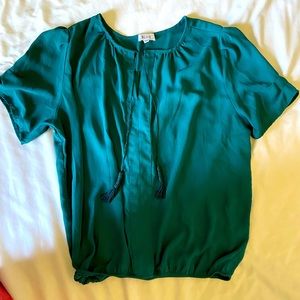 Bird Top with tassels